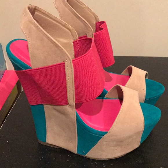 Colorful wedges! - Picture 2 of 3
